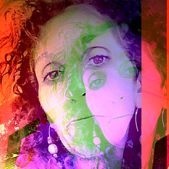 Meet your Posher, Jessica - Picture 1 of 1